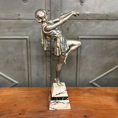 statue_danseuse_art_deco_sur_marbre